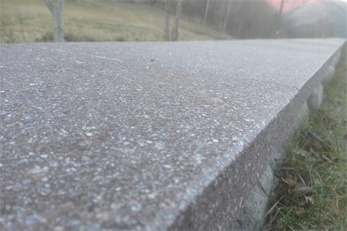 copertina in porfido del trentino 