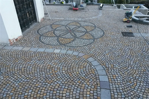 sanpietrini di porfido del Trentino 