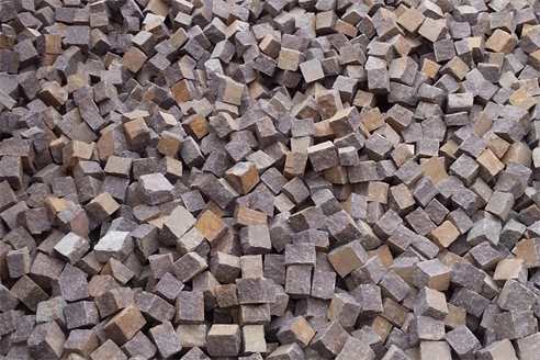 distesa di cubetti di porfido 
