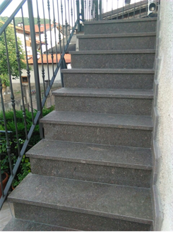 Gradini / Davanzali porfido
