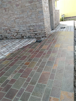 piastrelle in porfido con rivestimento facciavista tranciato