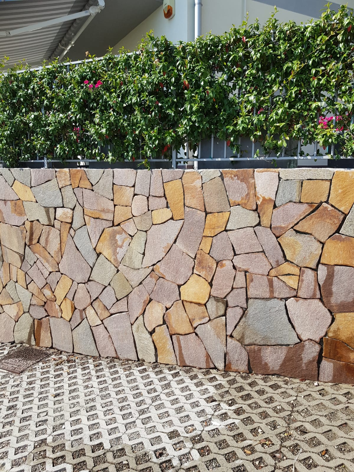 rivestimento muro porfido